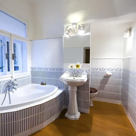 Apartments U Krale Brabantskeho Prague Room photo